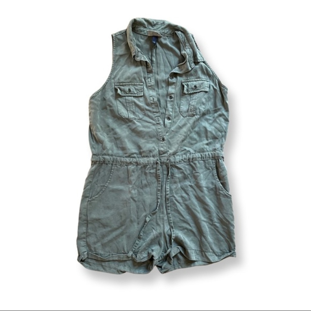 Universal Thread Romper - Picture 1 of 1